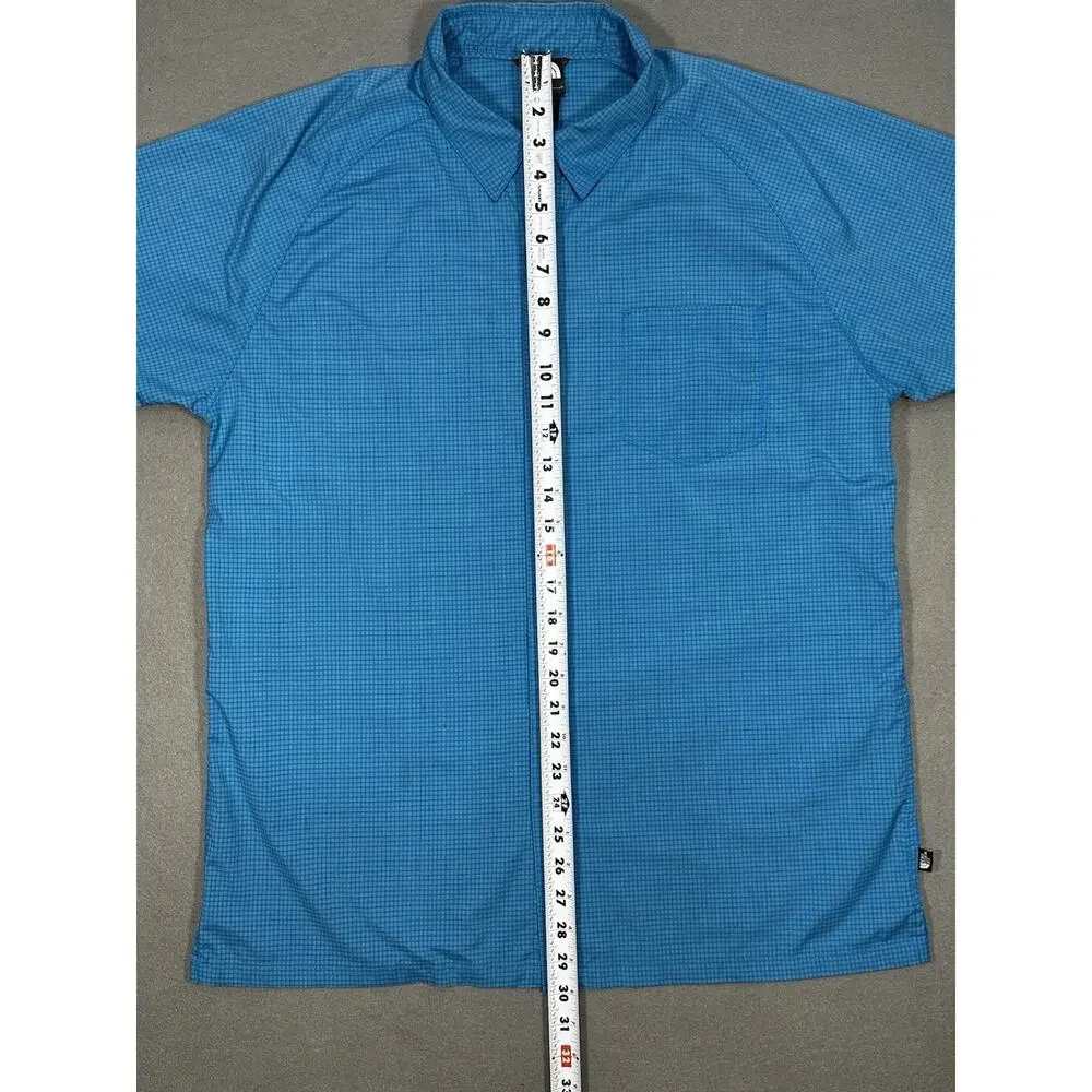 The North Face Men's Blue Large Plaid Short Sleeve Hiking Button-Down Shirt